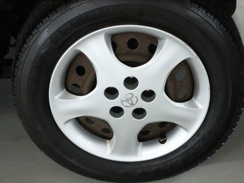 Used 2007 Toyota Corolla CE image 33