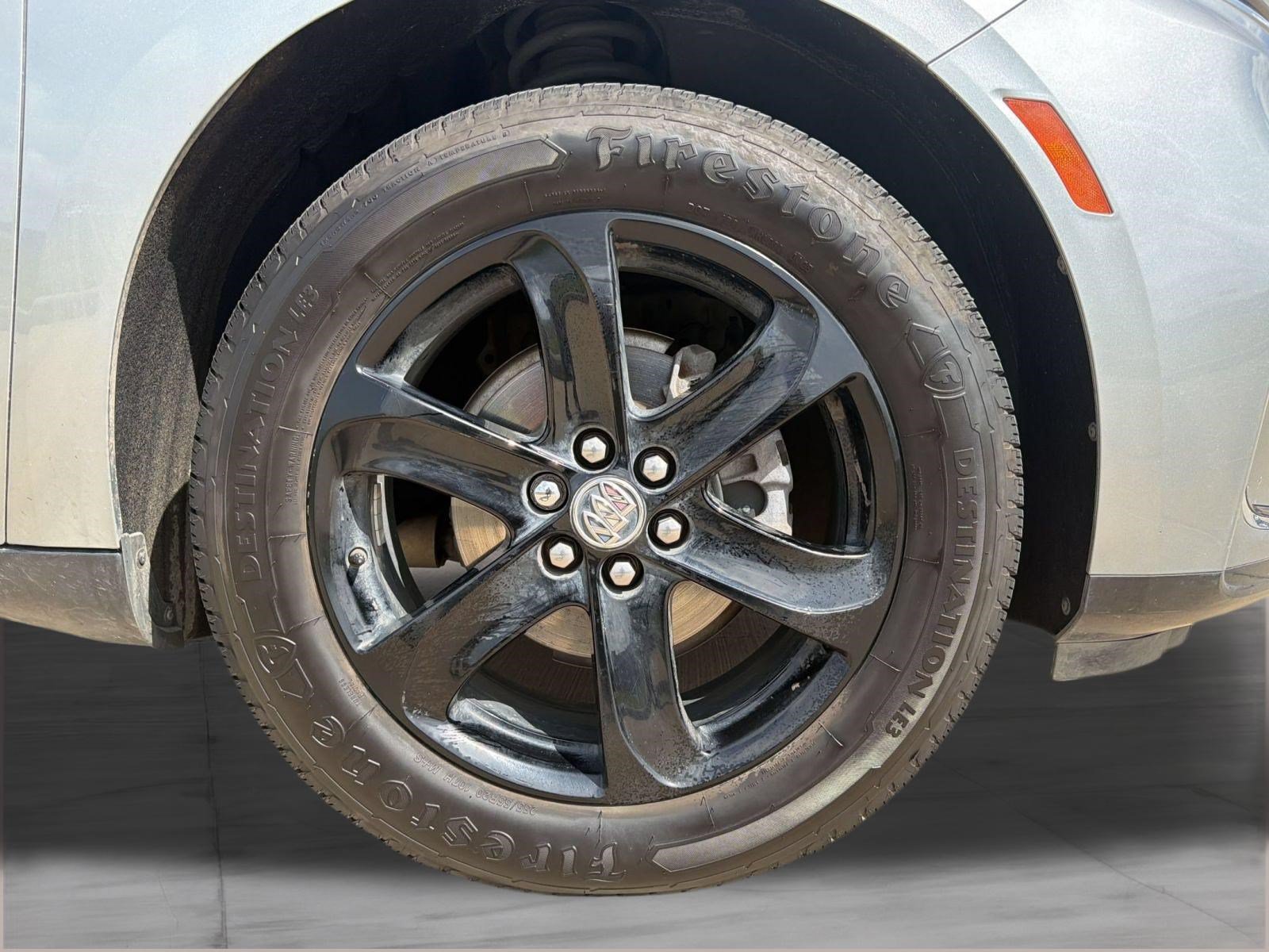 Used 2024 Buick Enclave Essence w/ Sport Touring Edition FWD image 12