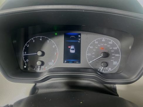 Used 2025 Toyota Corolla LE FWD image 15