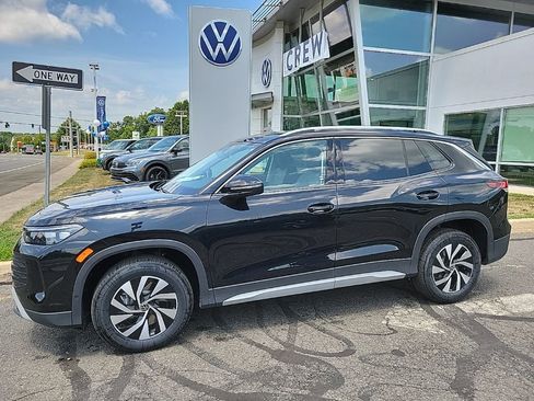 New 2025 Volkswagen Tiguan S image 1