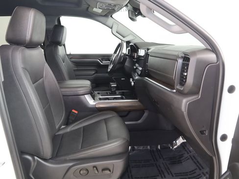 Used 2023 GMC Sierra 1500 SLT w/ SLT Convenience Package image 12