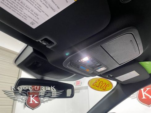 Used 2023 Ford Explorer ST-Line image 17