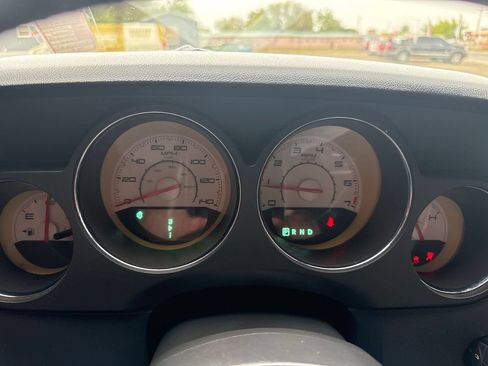 Used 2012 Dodge Challenger SXT Plus RWD image 11