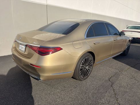 Used 2022 Mercedes-Benz S 500 4MATIC image 4