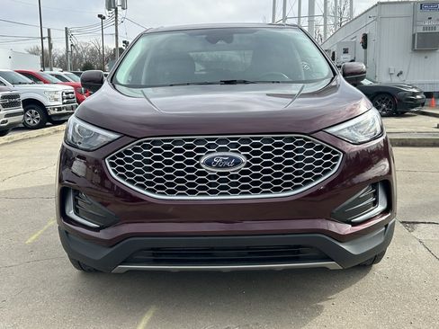 Used 2023 Ford Edge SEL image 3