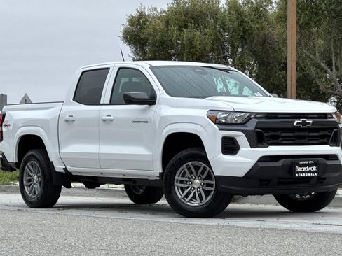 New 2026 Chevrolet Colorado LT AWD/4WD image 2
