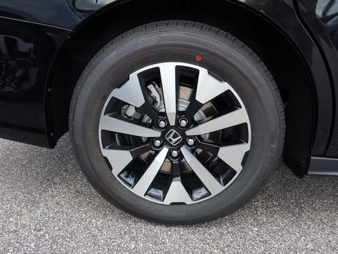 New 2026 Honda Odyssey EX-L image 5