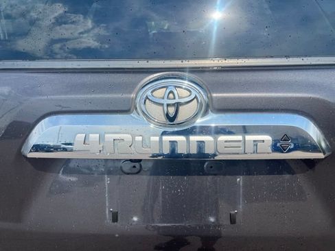 Used 2023 Toyota 4Runner Limited AWD/4WD image 12