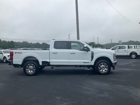 New 2026 Ford F250 Lariat w/ Chrome Package AWD/4WD image 4
