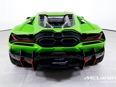 Used 2024 Lamborghini Revuelto AWD/4WD image 8
