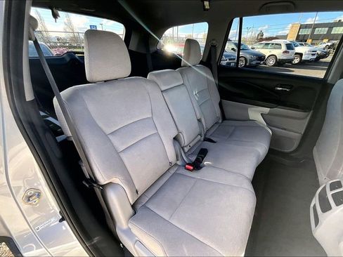 Used 2016 Honda Pilot LX image 20