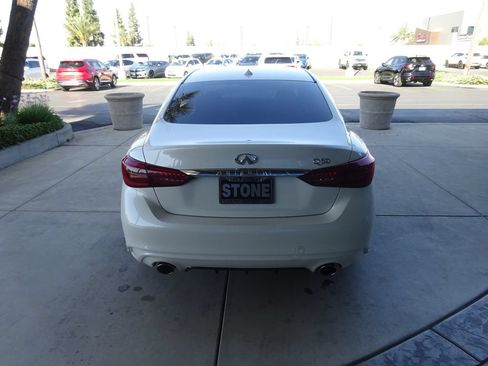 Used 2018 INFINITI Q50 Luxe w/ Essential Package (3.0T Luxe) RWD image 6