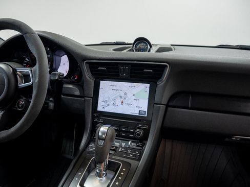 Used 2019 Porsche 911 Carrera GTS image 78