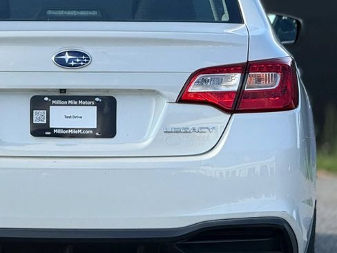 Used 2019 Subaru Legacy 2.5i Premium AWD/4WD image 14