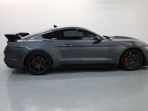 Used 2022 Ford Mustang Shelby GT500 w/ Carbon Fiber Track Pack RWD image 69