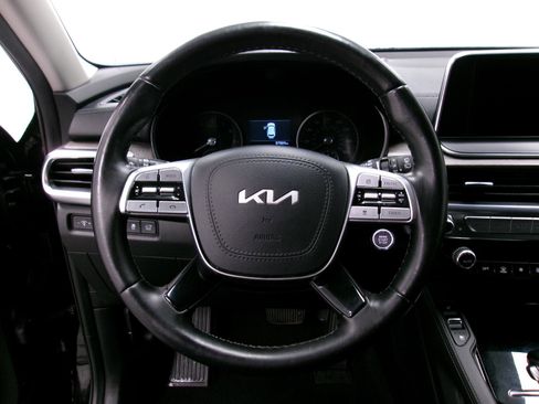 Used 2022 Kia Telluride EX w/ EX Premium Package image 7