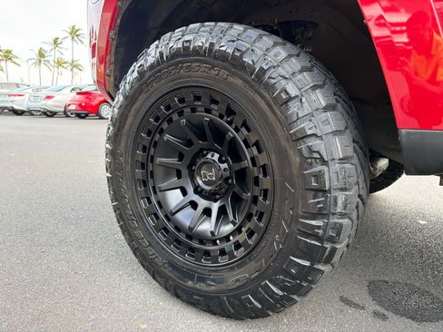 Used 2024 Toyota 4Runner TRD Off-Road AWD/4WD image 7