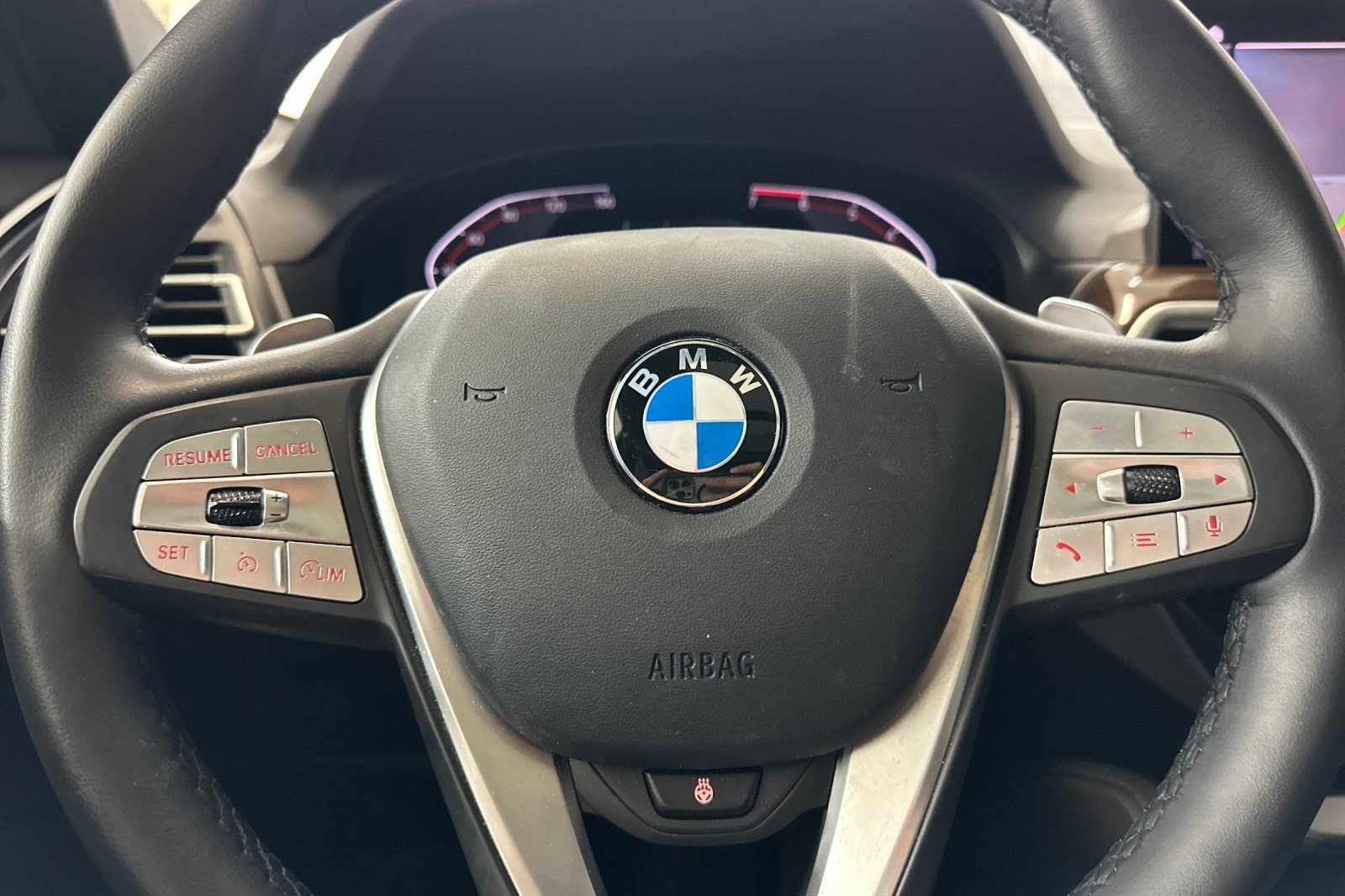Used 2024 BMW X4 xDrive30i w/ Premium Package AWD/4WD image 10
