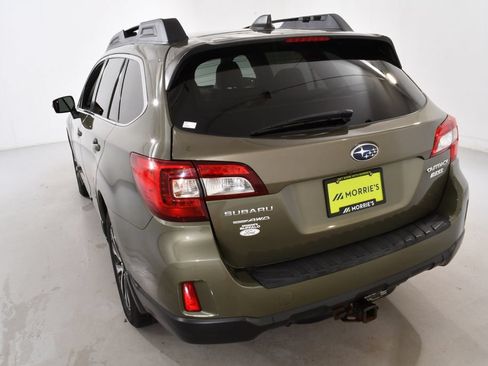 Used 2017 Subaru Outback 2.5i Limited w/ Popular Package #5 AWD/4WD image 14