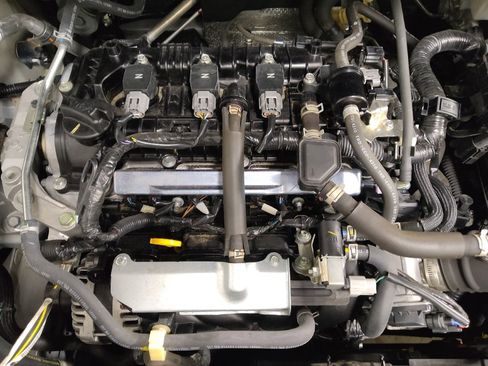 Used 2024 Nissan Versa SV w/ Trunk Package FWD image 30