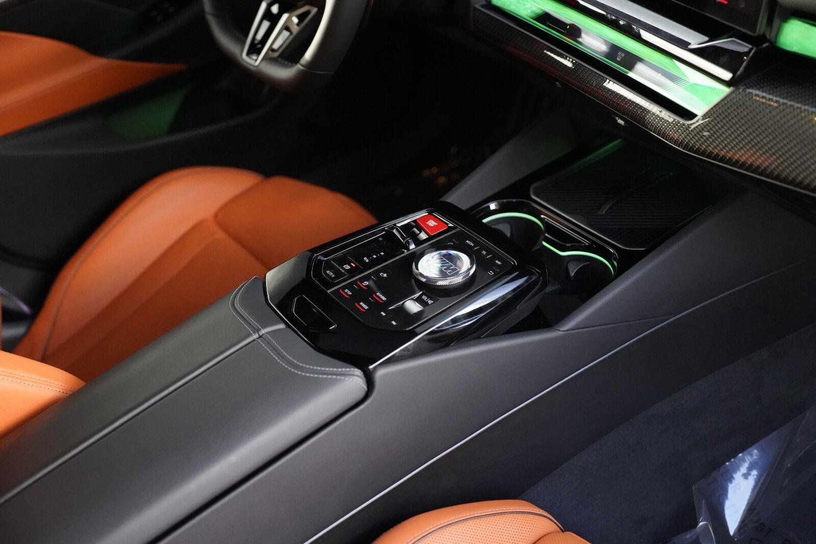 Used 2026 BMW M5 w/ Carbon Package AWD/4WD image 24