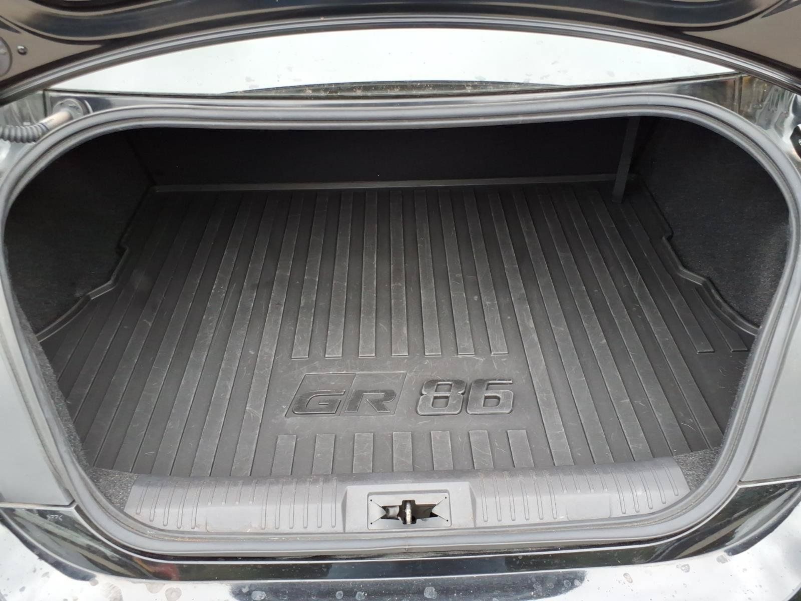 Used 2023 Toyota GR86 Premium w/ ALL Weather Mat Package (TMS) RWD image 30