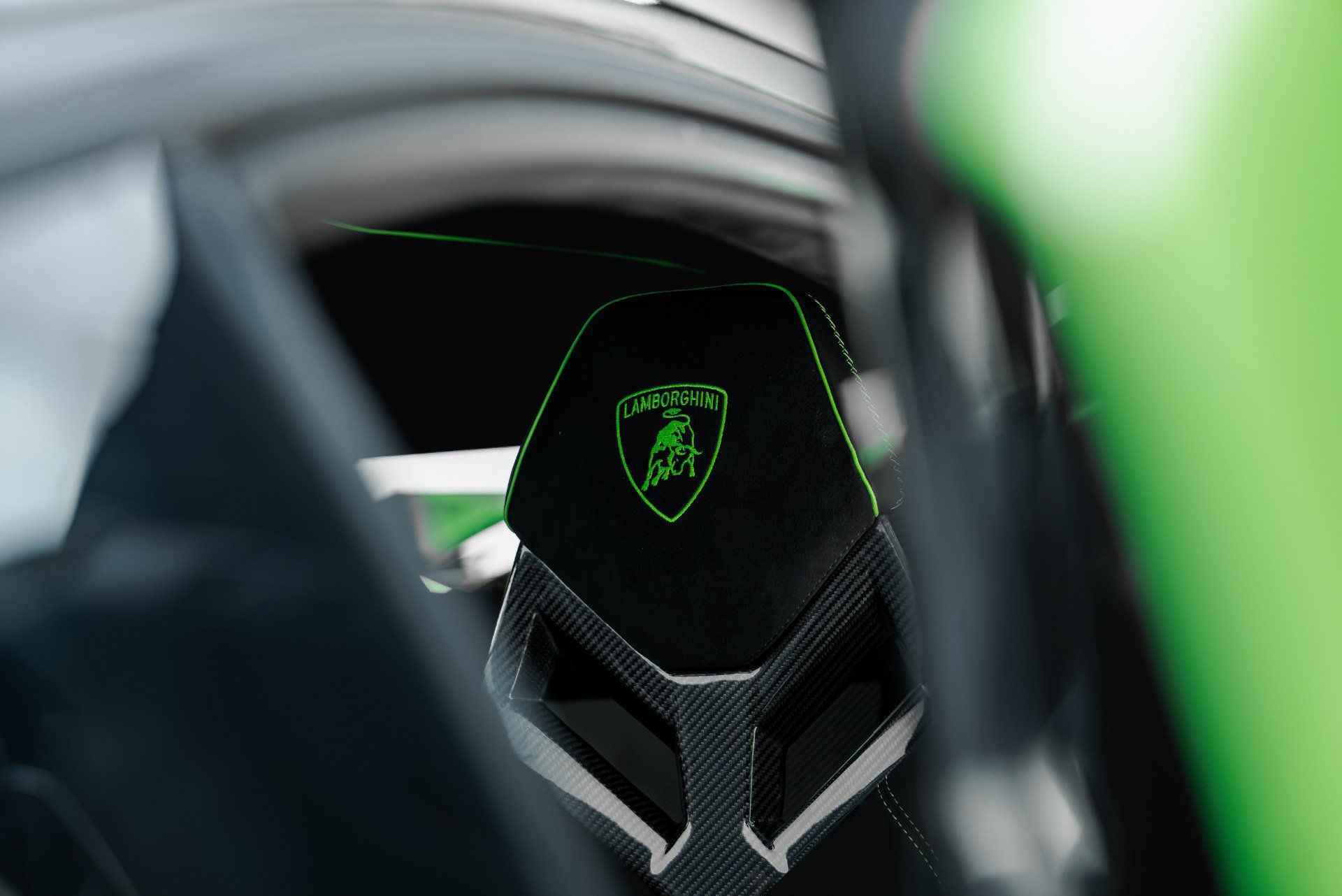 Used 2019 Lamborghini Aventador SVJ AWD/4WD image 71