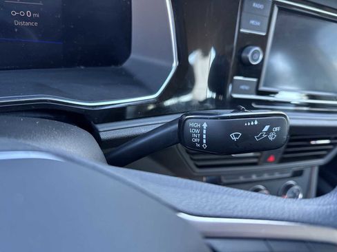 Used 2023 Volkswagen Jetta S image 23