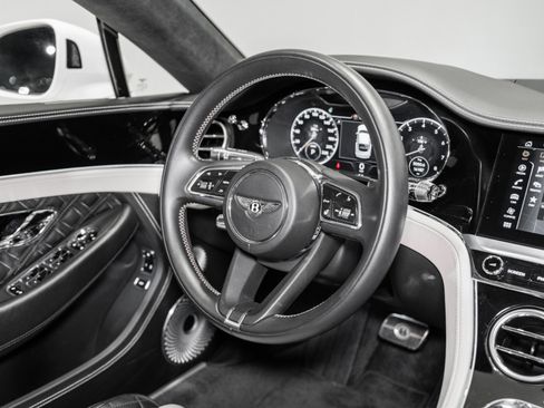 Certified 2021 Bentley Continental GT image 24
