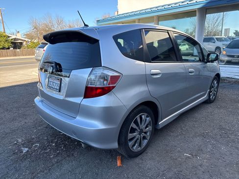 Used 2013 Honda Fit Sport image 5