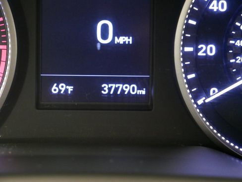 Used 2020 Hyundai Elantra Value Edition image 35