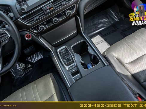 Used 2018 Honda Accord Touring image 22