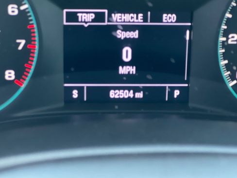 Used 2022 Chevrolet Malibu LT image 24