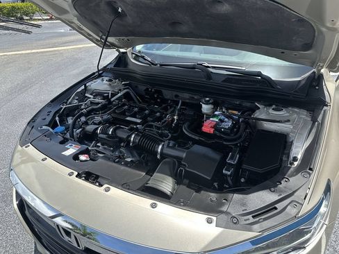 Used 2018 Honda Accord LX image 26