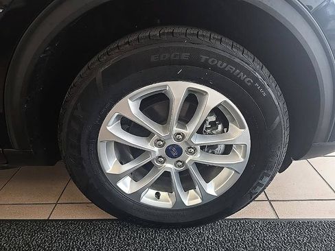 Used 2022 Ford Escape SE AWD/4WD image 38