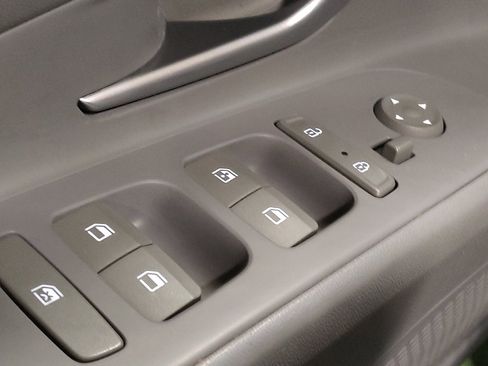 Used 2021 Hyundai Elantra SEL w/ Convenience Package image 27