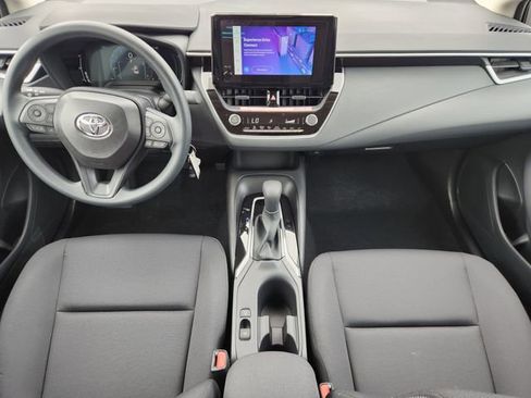Used 2026 Toyota Corolla LE image 19