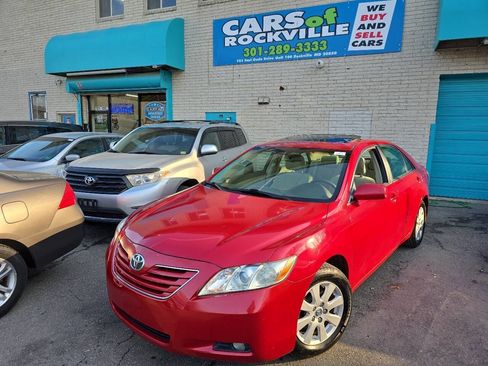 Used 2007 Toyota Camry XLE FWD image 3