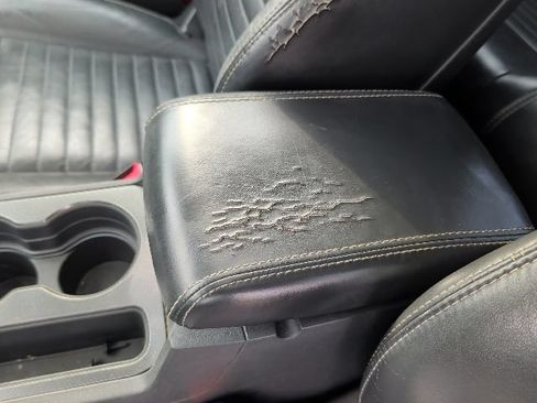Used 2014 Dodge Challenger SXT Plus RWD image 25