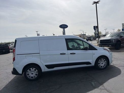 Used 2020 Ford Transit Connect XLT FWD image 5