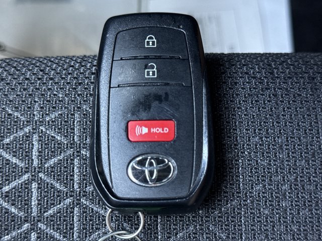 Used 2025 Toyota 4Runner SR5 AWD/4WD image 21