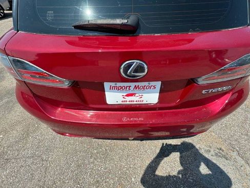 Used 2012 Lexus CT 200h Premium image 16