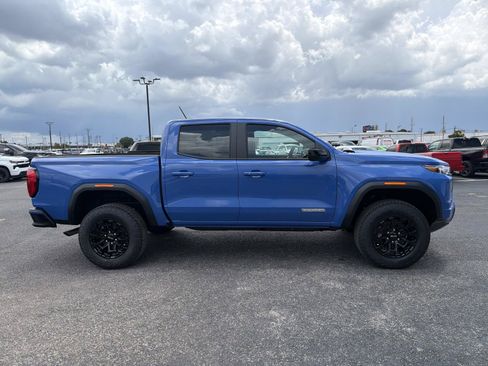 New 2026 GMC Canyon Elevation w/ Convenience Package RWD image 2