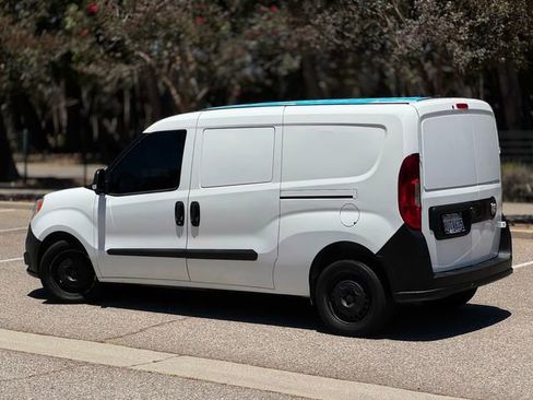 Used 2020 RAM ProMaster City Tradesman FWD image 11