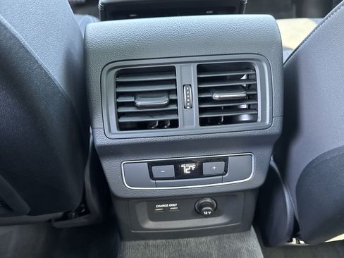Certified 2023 Audi Q5 2.0T Premium Plus AWD/4WD image 19