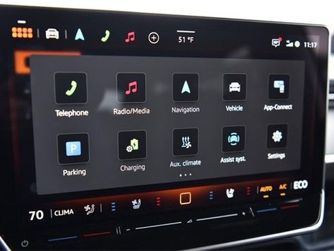 New 2025 Volkswagen ID. Buzz Pro S image 16