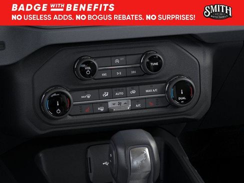 New 2025 Ford Bronco Big Bend image 17