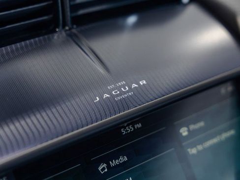 Used 2023 Jaguar F-TYPE R AWD/4WD image 40