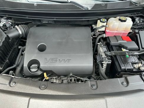 Used 2020 Chevrolet Traverse LS image 25