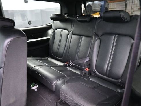 Used 2022 Jeep Wagoneer Series II w/ Premium Group I image 14